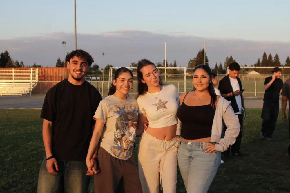amici-tramonto-campo-scuola