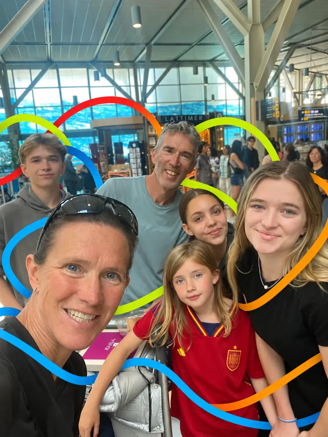 studentessa-famiglia-ospitante-aeroporto-canada-brand-verticale